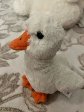 White Plush Duck Toy with Orange Beak & Feet - Soft Small Kids toy